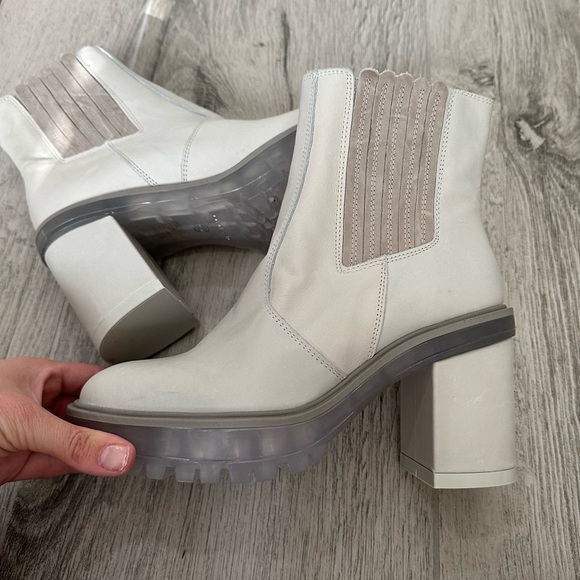 Free People James Ice Leather Chelsea Boots - Picture 7 of 16